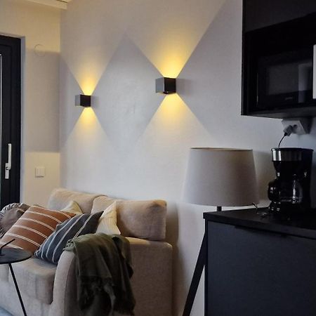 Modern Apartment Near Tampereen Messukeskus, With Own Private And Free Parking المظهر الخارجي الصورة