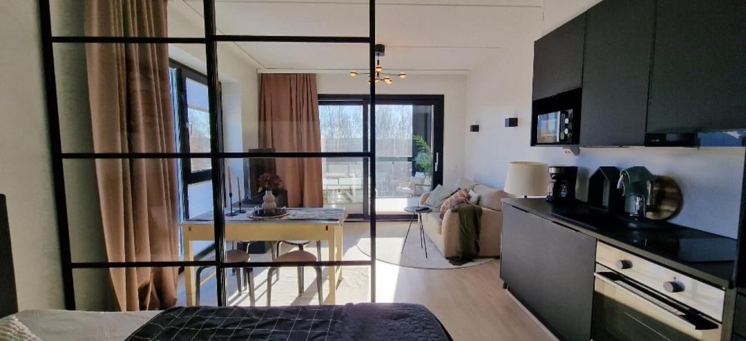Modern Apartment Near Tampereen Messukeskus, With Own Private And Free Parking المظهر الخارجي الصورة